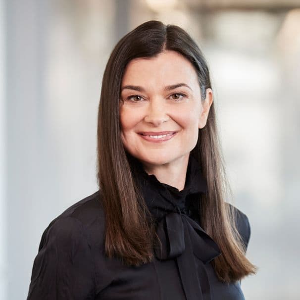 Dr. Nina Smidt Dr. Nina Smidt